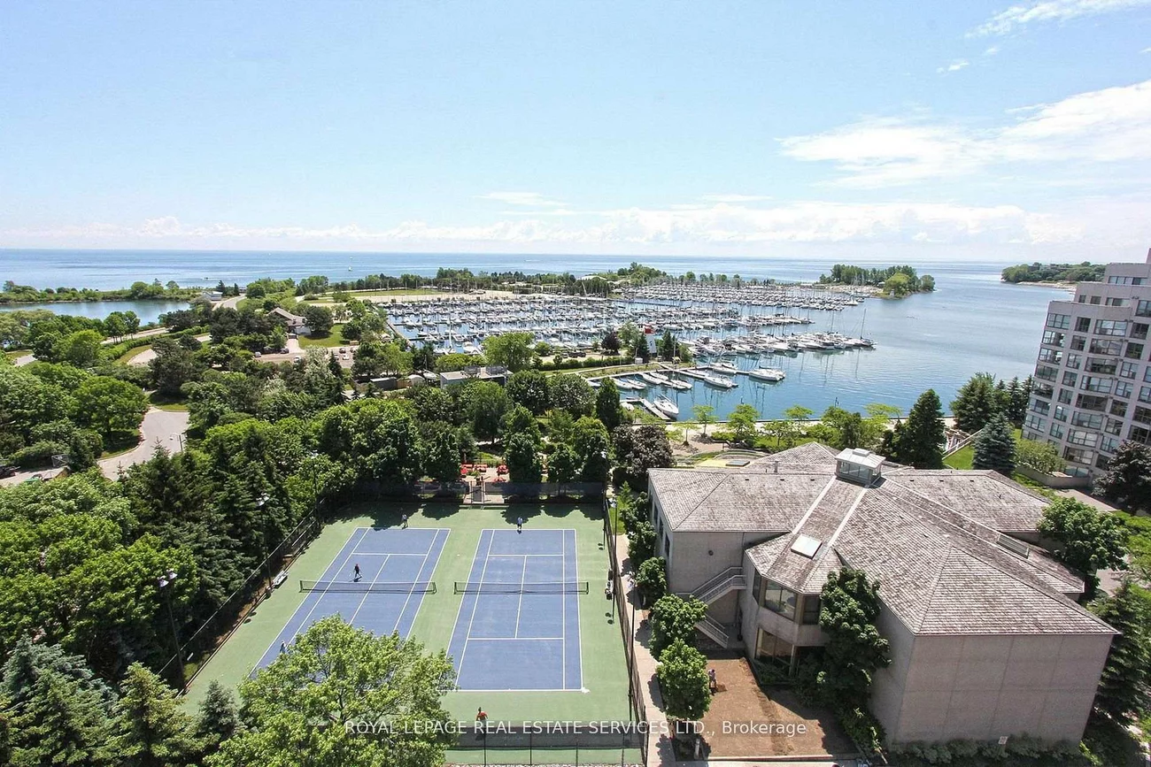 2261, Lake shore, Mimico, Toronto