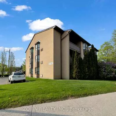 3835, Lakeshore, Long Branch, Toronto