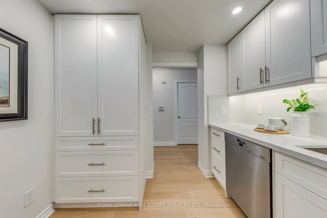 1, Ripley, High Park-Swansea, Toronto