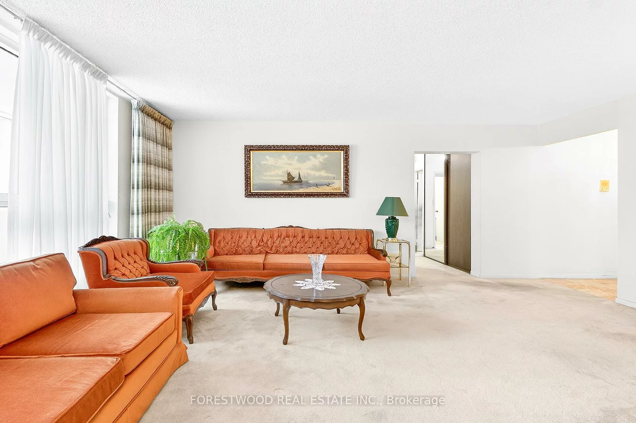 65, Southport, High Park-Swansea, Toronto