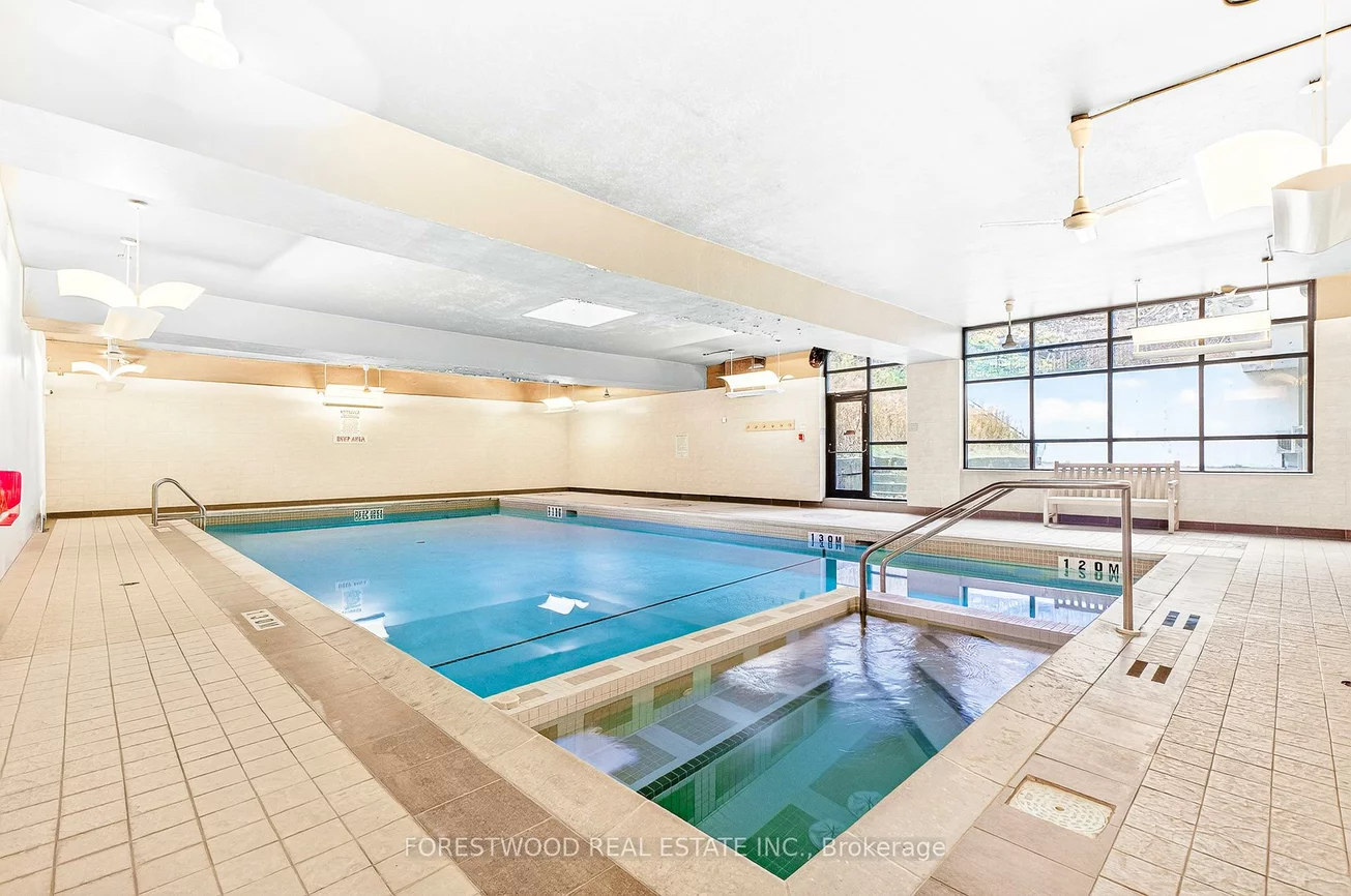 65, Southport, High Park-Swansea, Toronto
