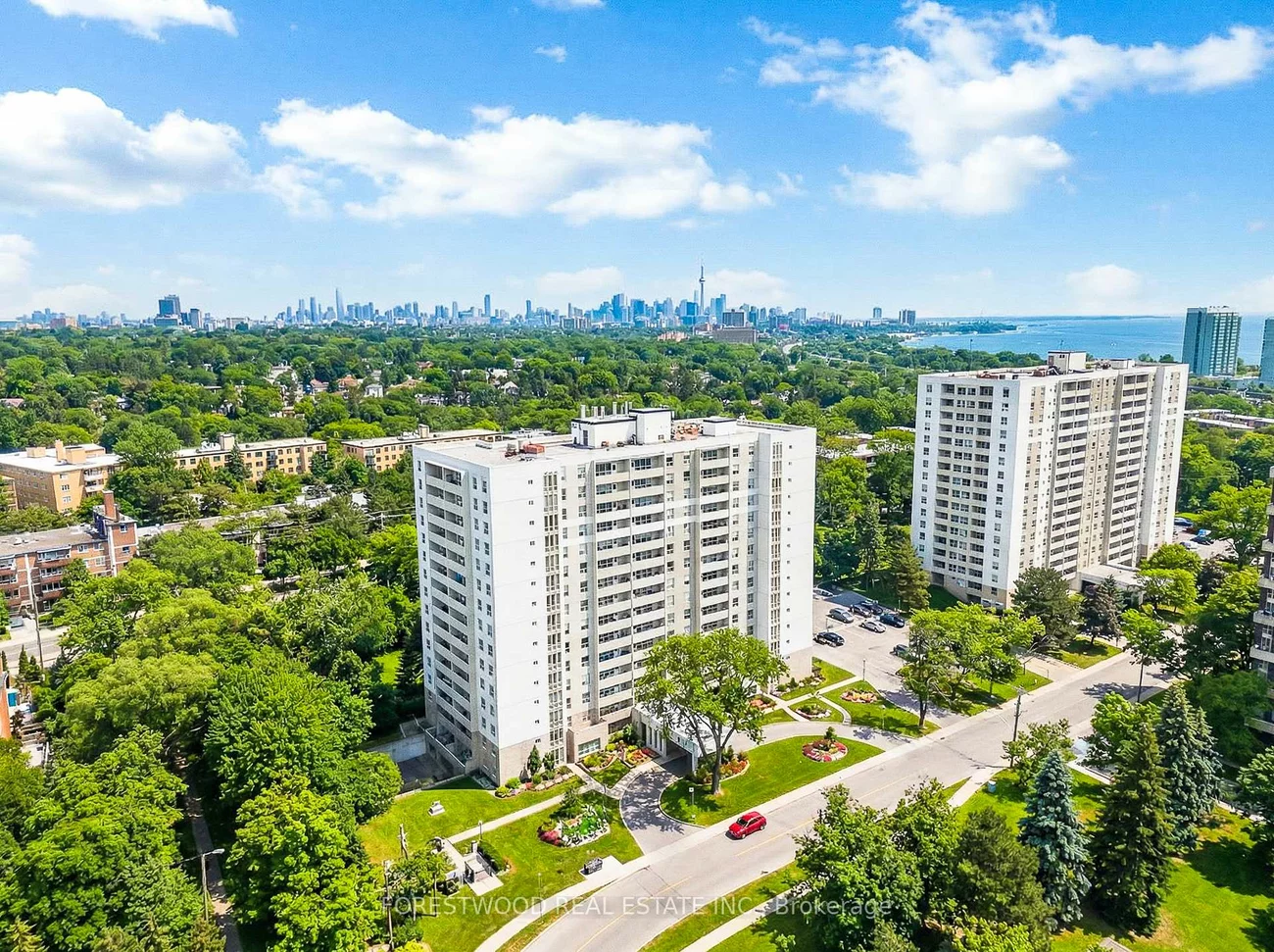 65, Southport, High Park-Swansea, Toronto