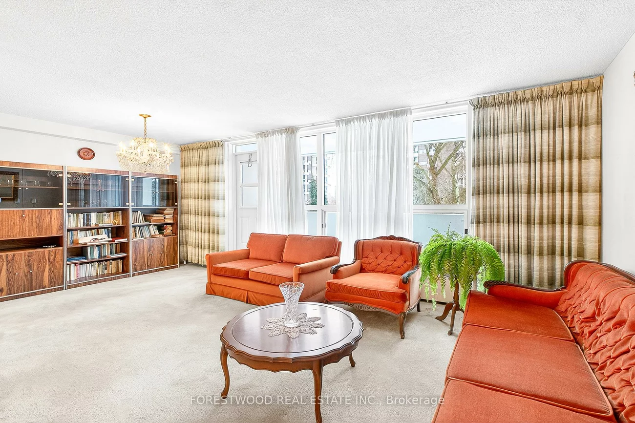 65, Southport, High Park-Swansea, Toronto