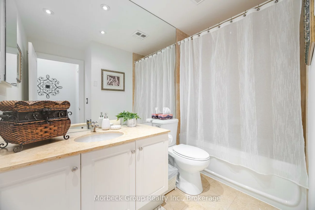 2083, Lake Shore, Mimico, Toronto