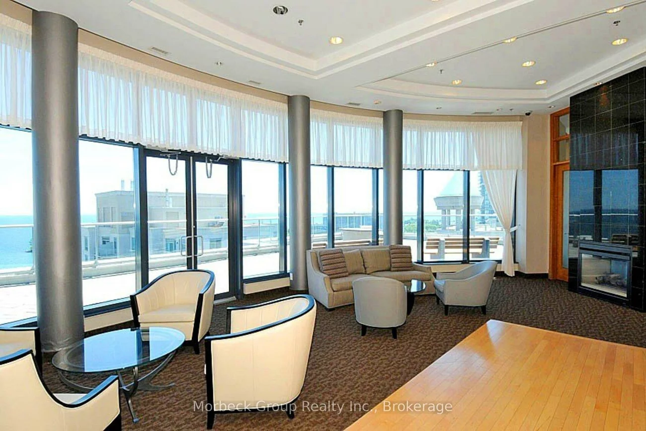 2083, Lake Shore, Mimico, Toronto