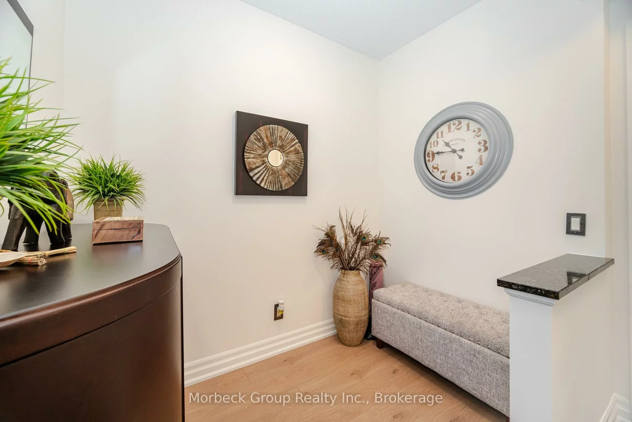 2083, Lake Shore, Mimico, Toronto