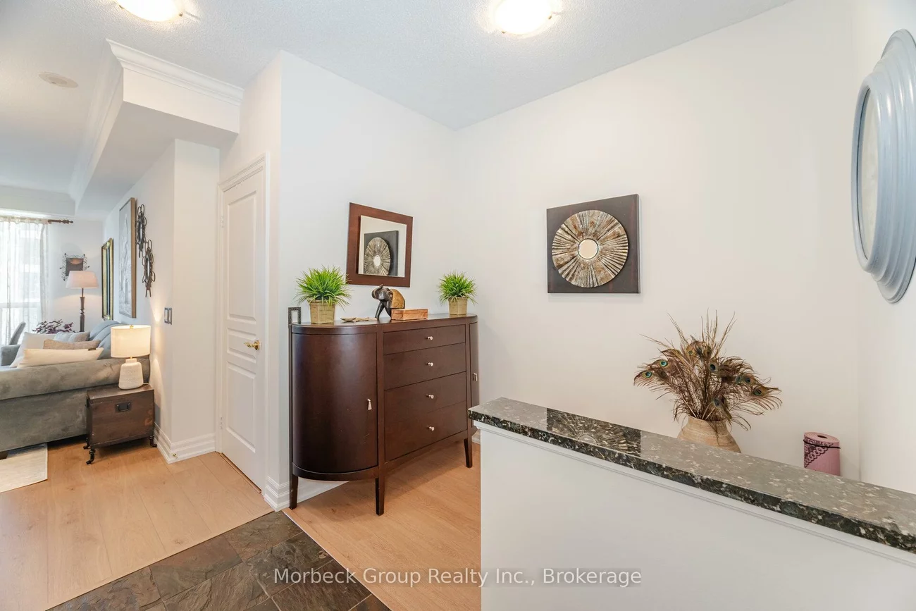 2083, Lake Shore, Mimico, Toronto
