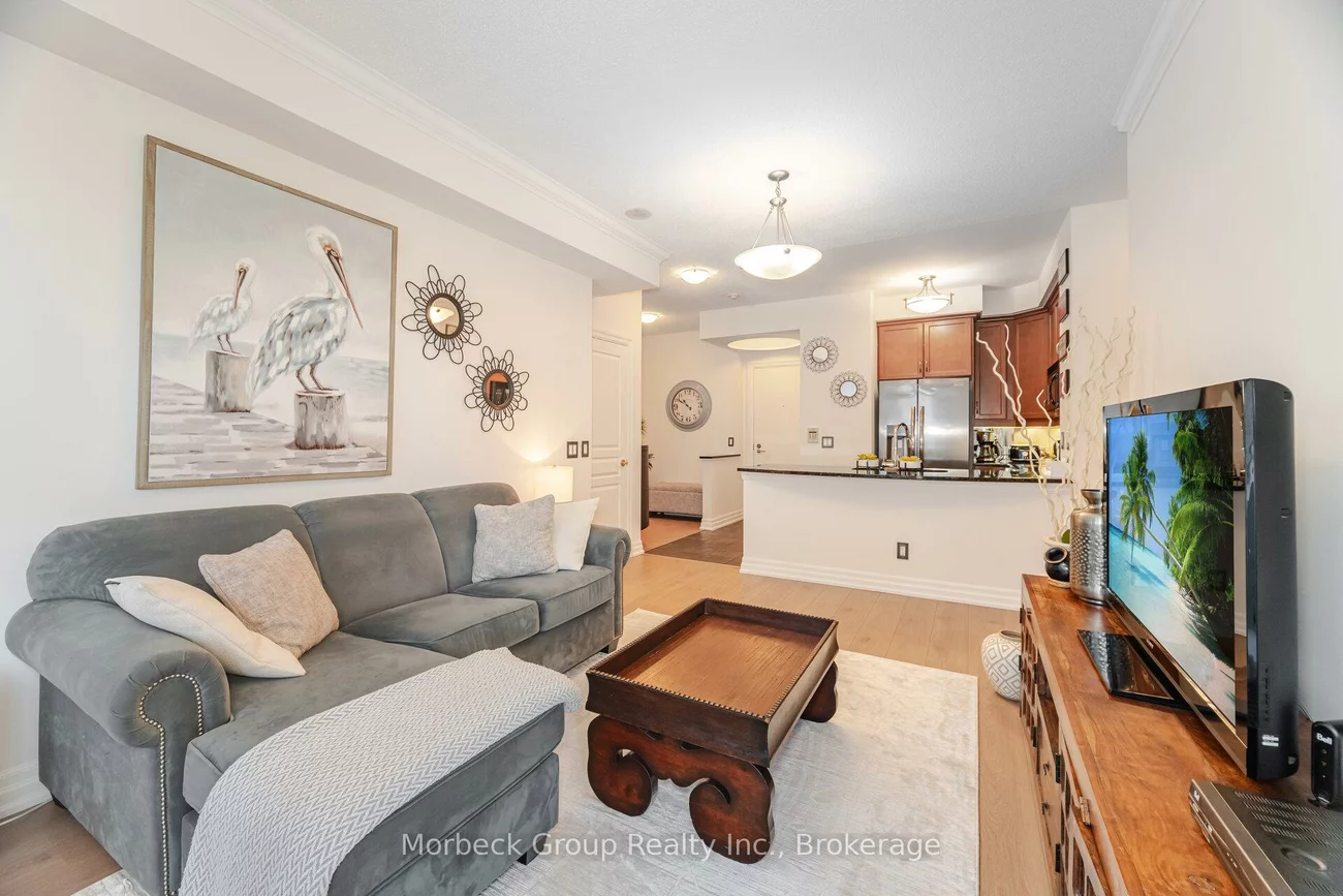 2083, Lake Shore, Mimico, Toronto