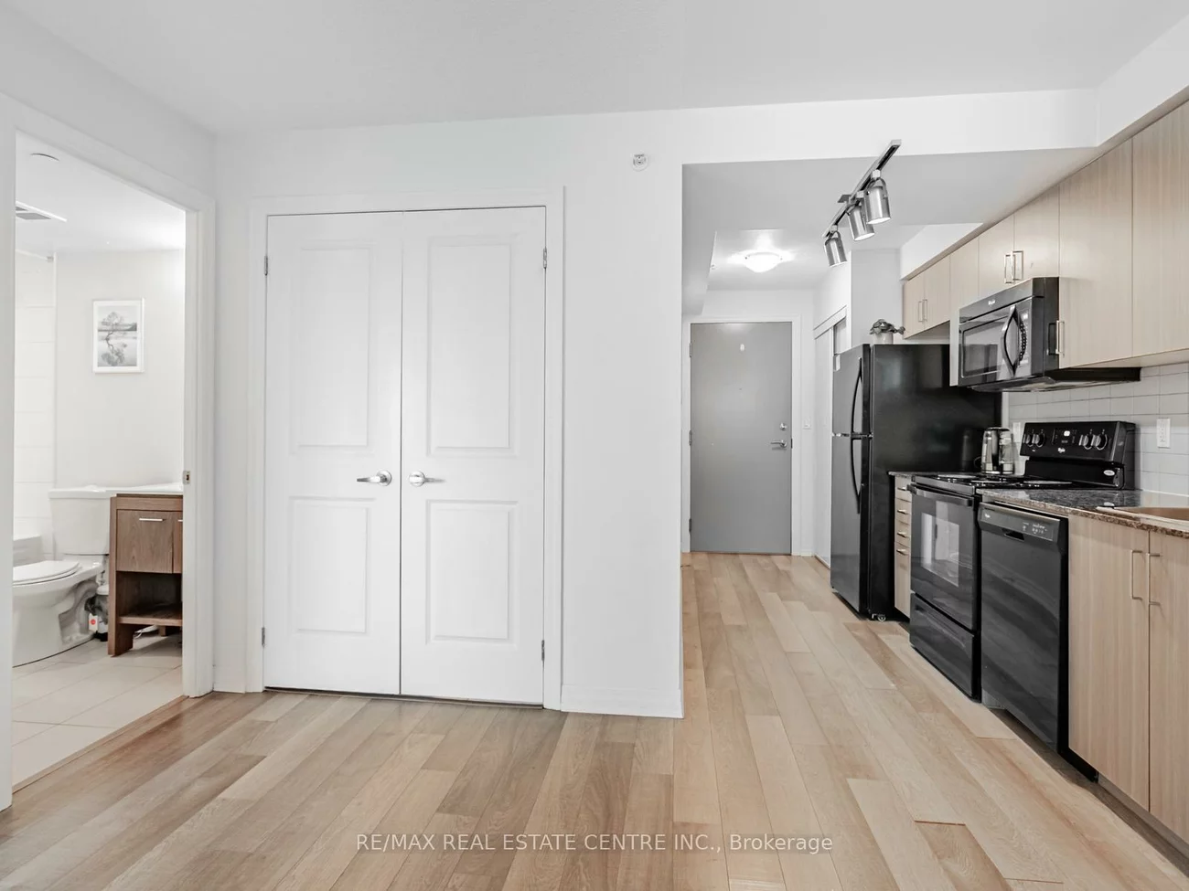 80, Esther Lorrie, West Humber-Clairville, Toronto