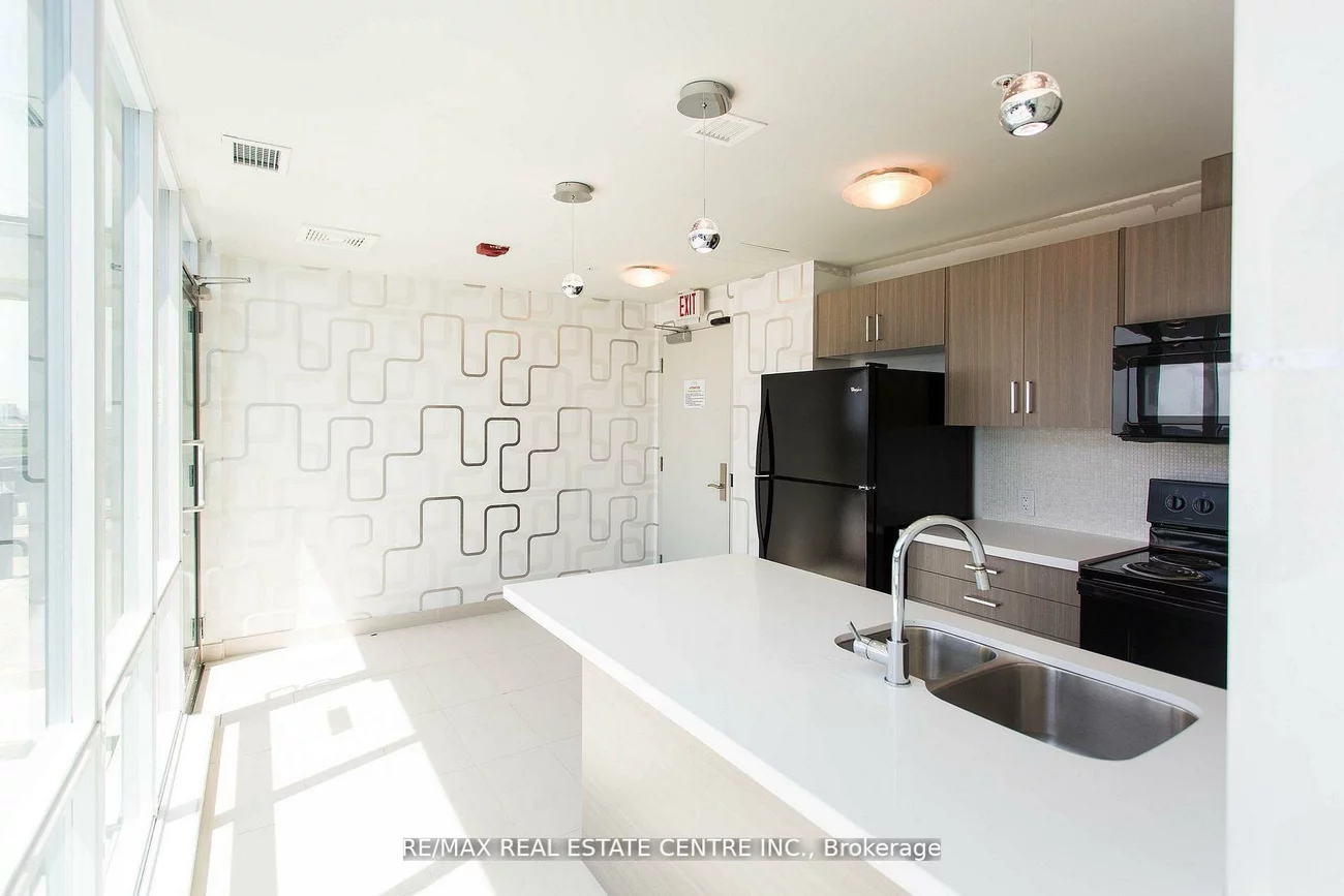 80, Esther Lorrie, West Humber-Clairville, Toronto