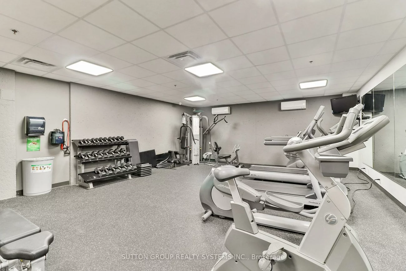 60, Southport, High Park-Swansea, Toronto
