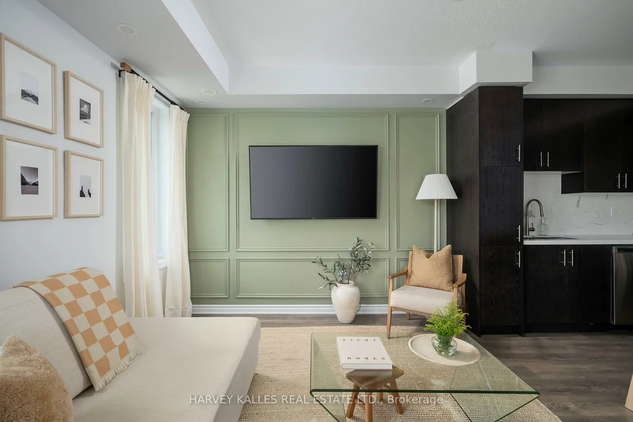 85, Eastwood Park, Long Branch, Toronto