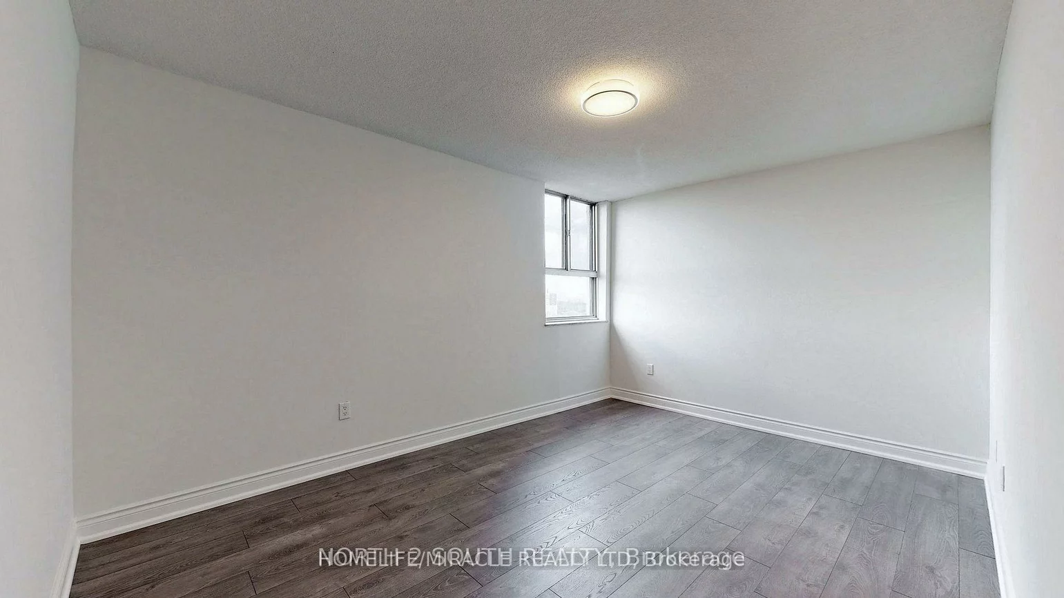 10, Tobermory, Black Creek, Toronto