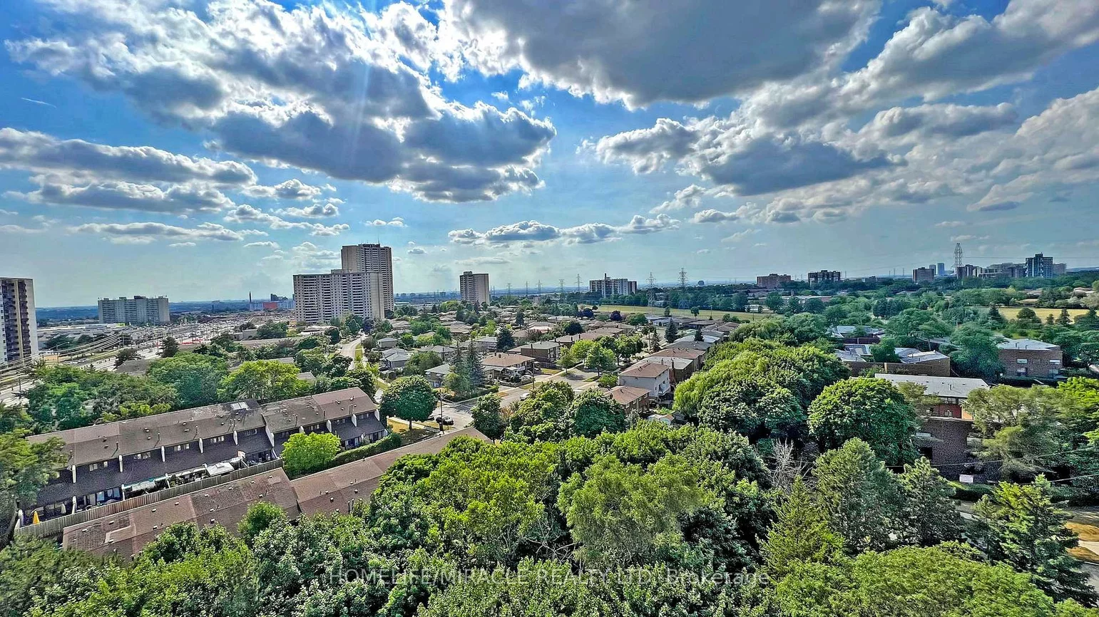 10, Tobermory, Black Creek, Toronto