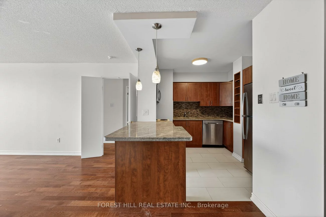 1300, Islington, Islington-City Centre West, Toronto