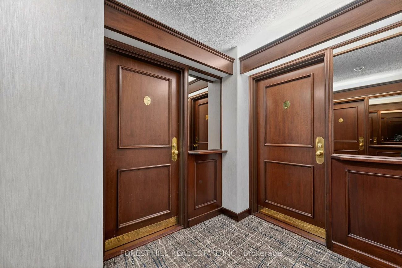 1300, Islington, Islington-City Centre West, Toronto