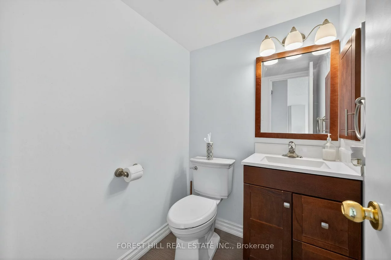 1300, Islington, Islington-City Centre West, Toronto