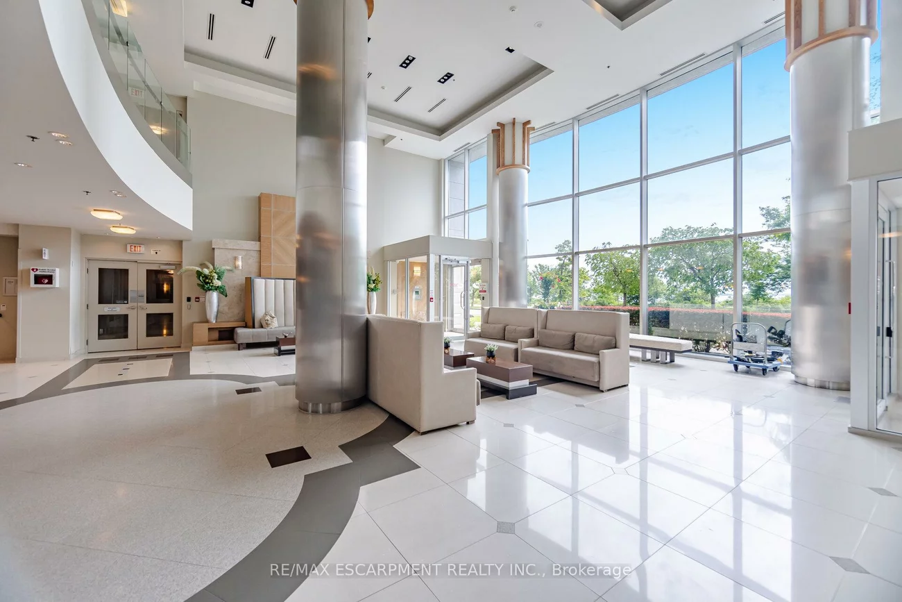 58, Marine Parade, Mimico, Toronto