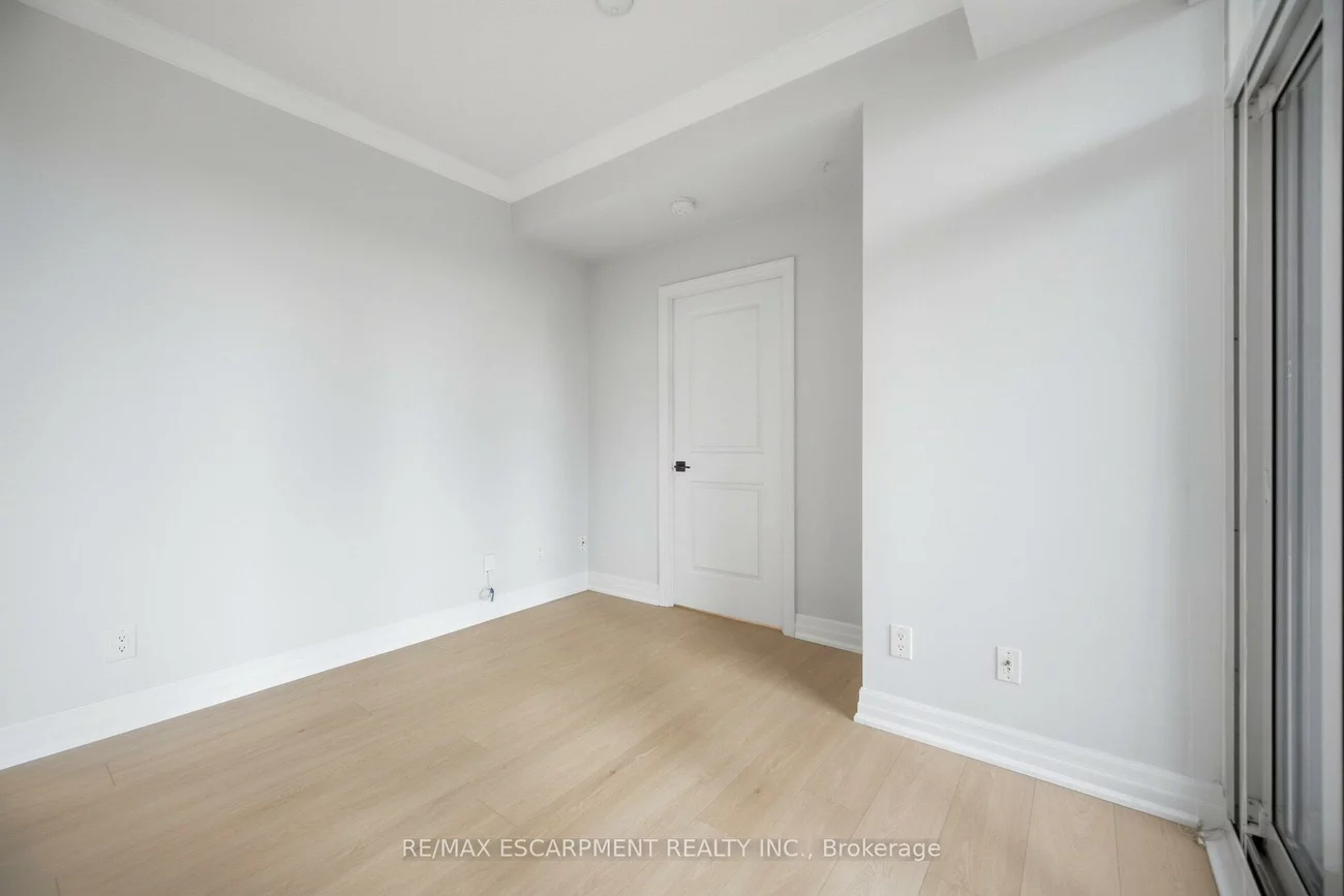 58, Marine Parade, Mimico, Toronto