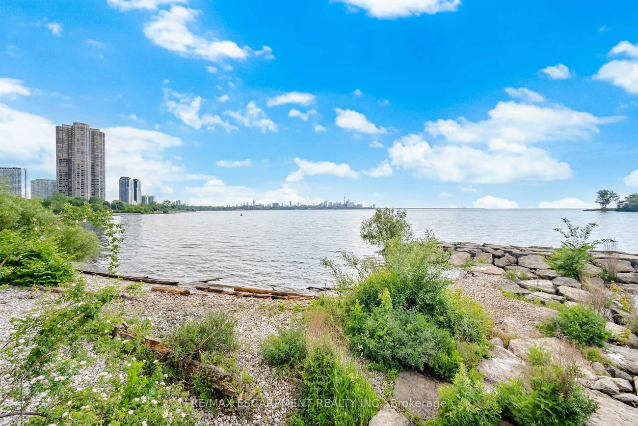 58, Marine Parade, Mimico, Toronto