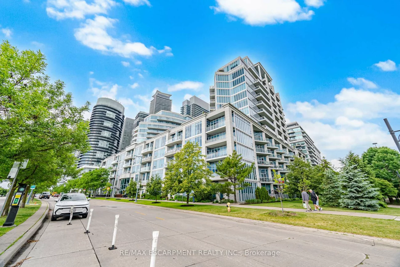 58, Marine Parade, Mimico, Toronto