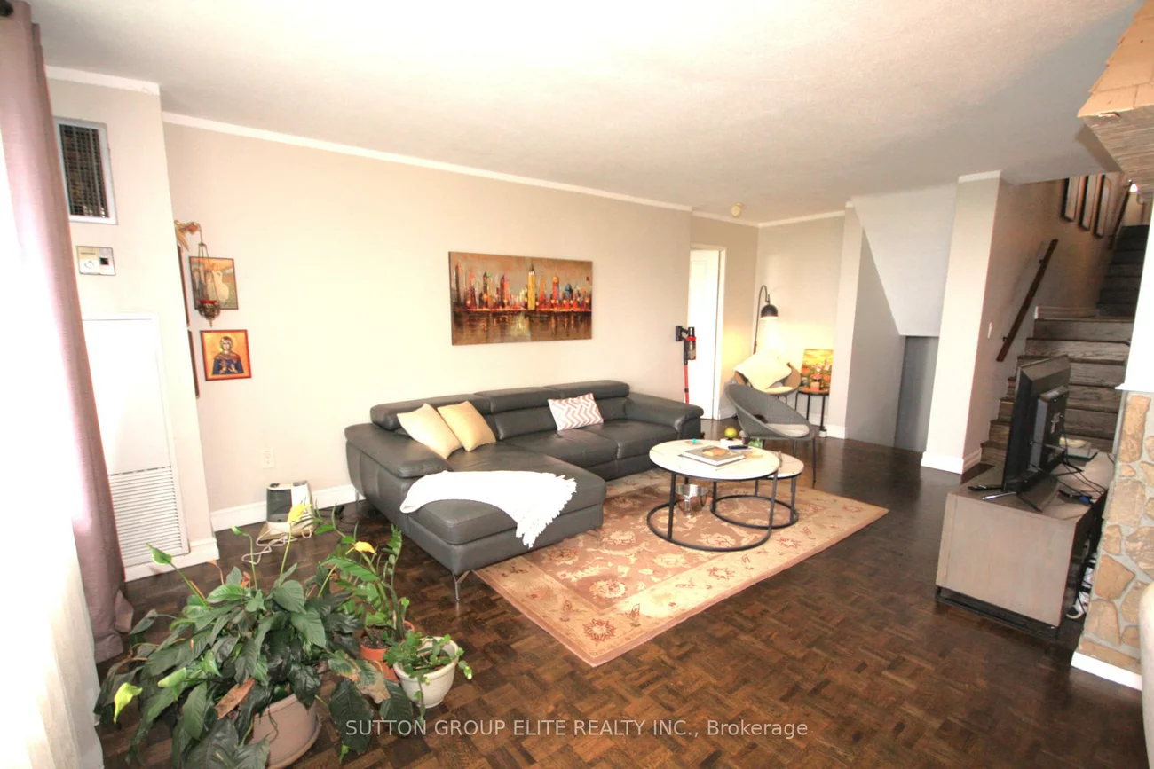 11, Wincott, Kingsview Village-The Westway, Toronto