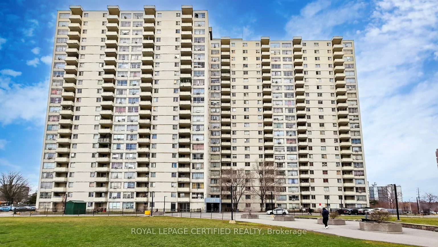 320, Dixon, Kingsview Village-The Westway, Toronto