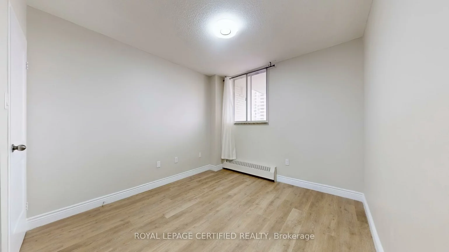 320, Dixon, Kingsview Village-The Westway, Toronto