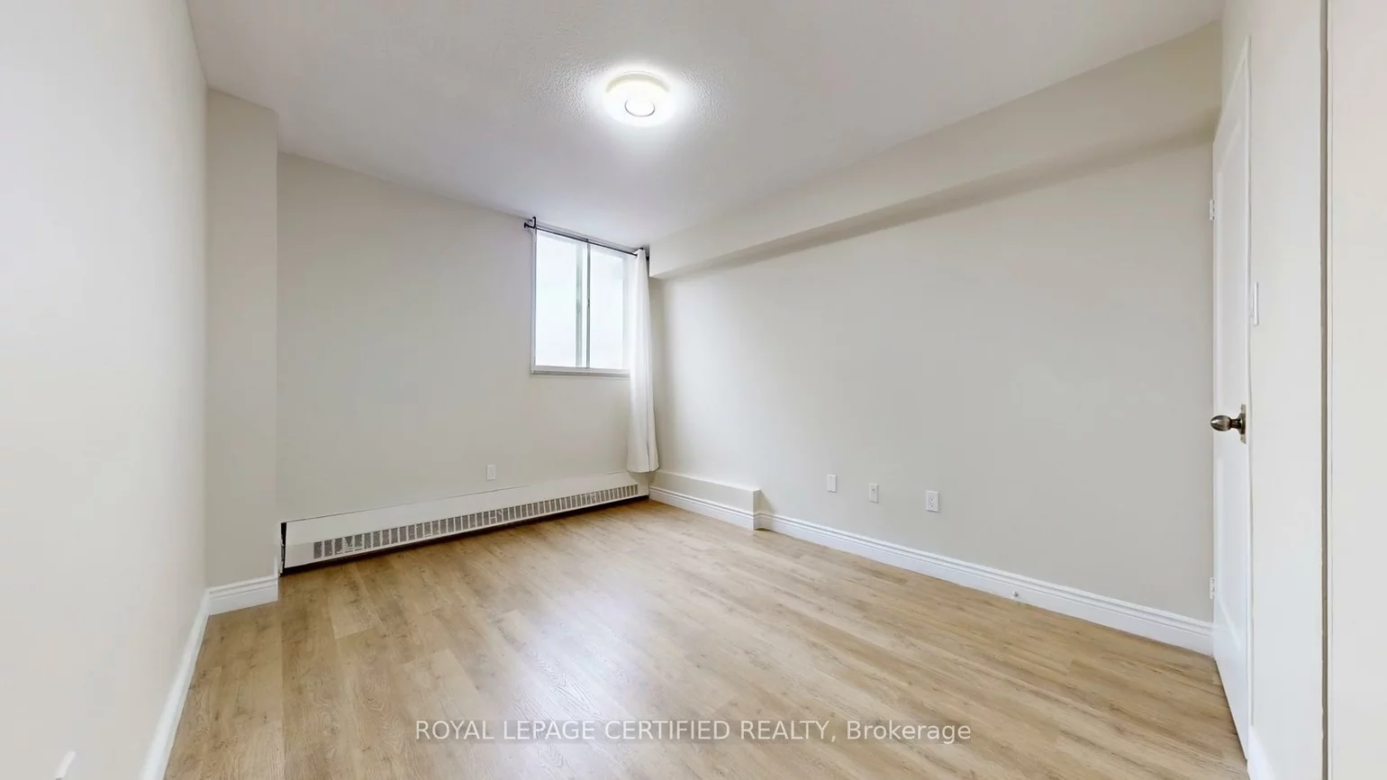 320, Dixon, Kingsview Village-The Westway, Toronto