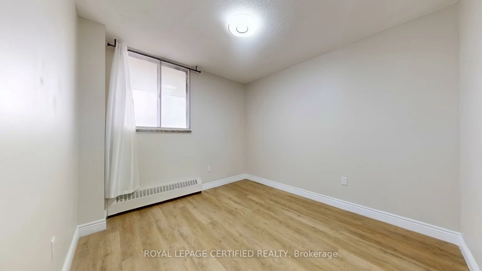 320, Dixon, Kingsview Village-The Westway, Toronto