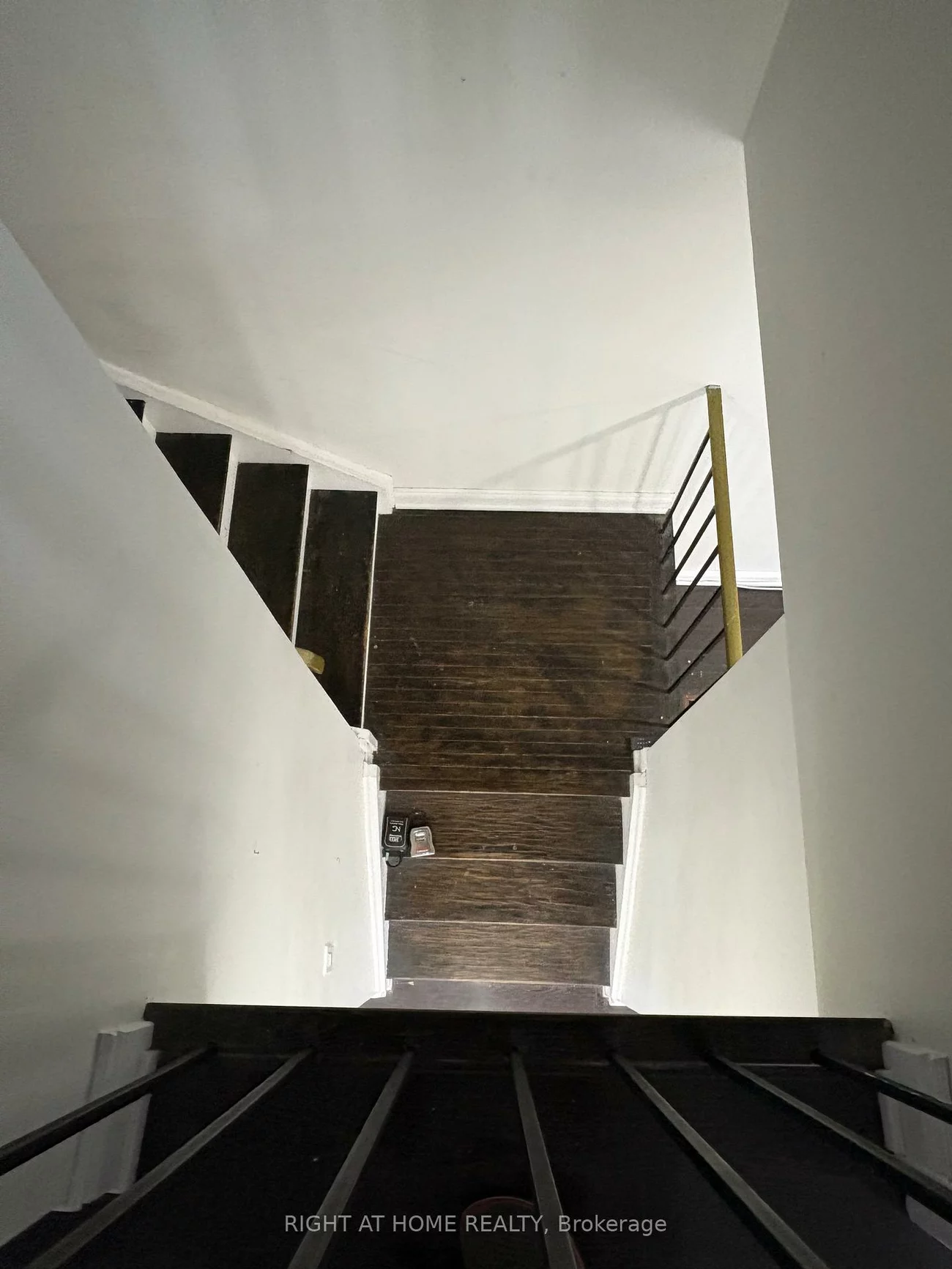 16, Litchfield, West Humber-Clairville, Toronto