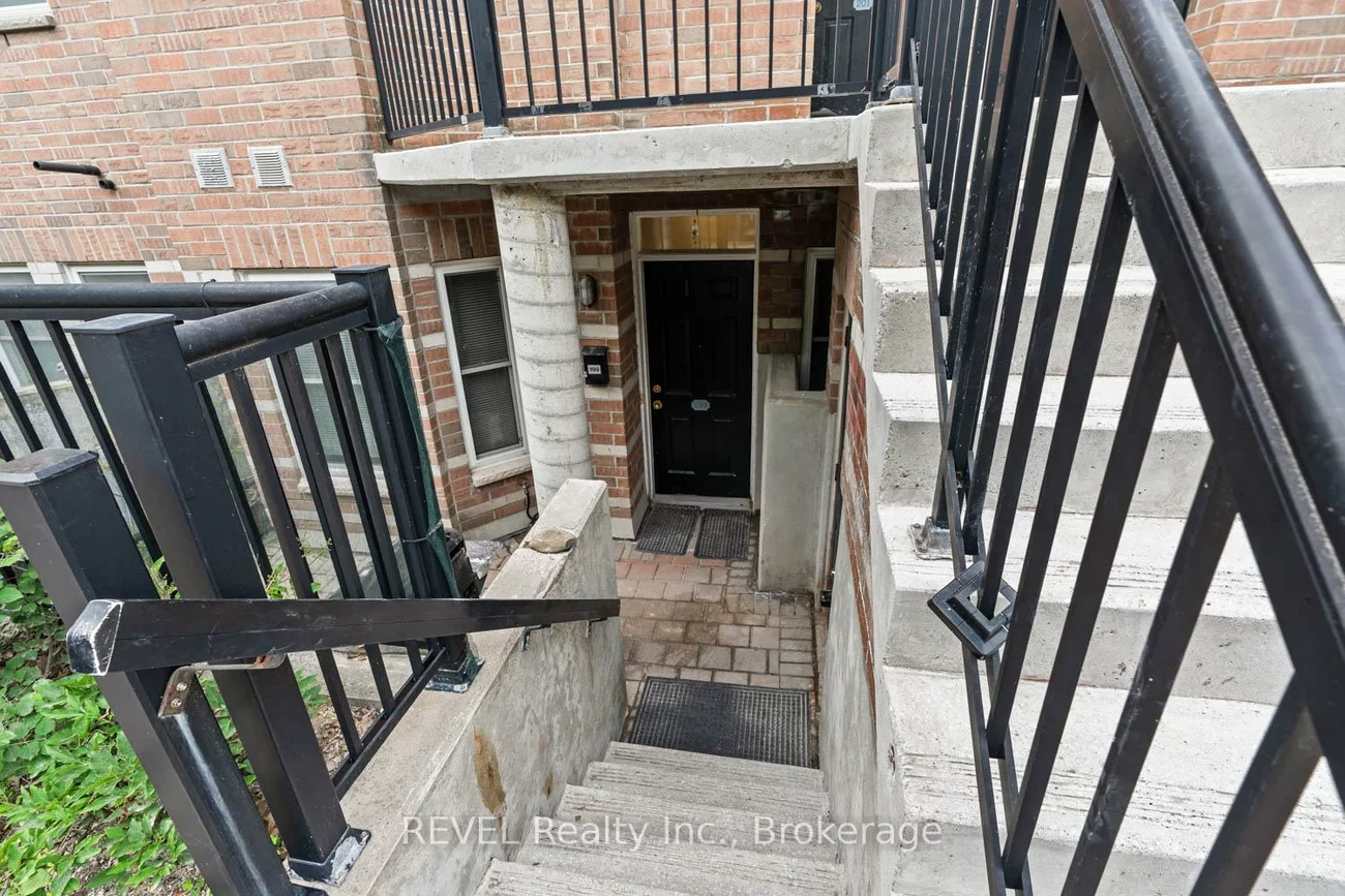 760, Lawrence, Yorkdale-Glen Park, Toronto