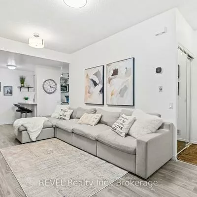 760, Lawrence, Yorkdale-Glen Park, Toronto