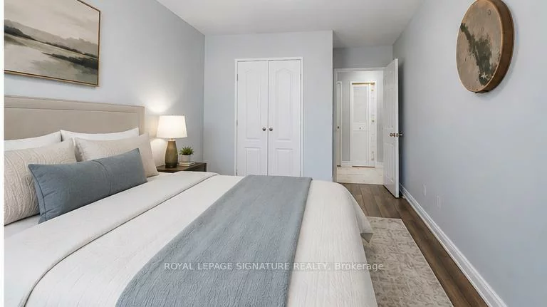 25, Four Winds, York University Heights, Toronto