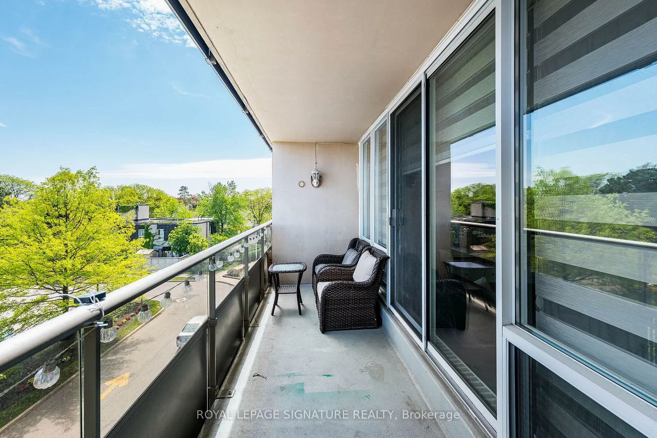 25, Four Winds, York University Heights, Toronto