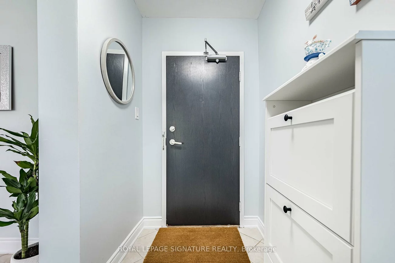 25, Four Winds, York University Heights, Toronto