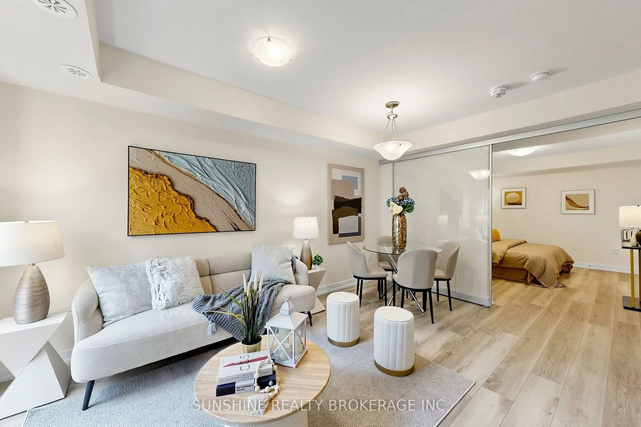 2335, Sheppard, Humberlea-Pelmo Park W5, Toronto