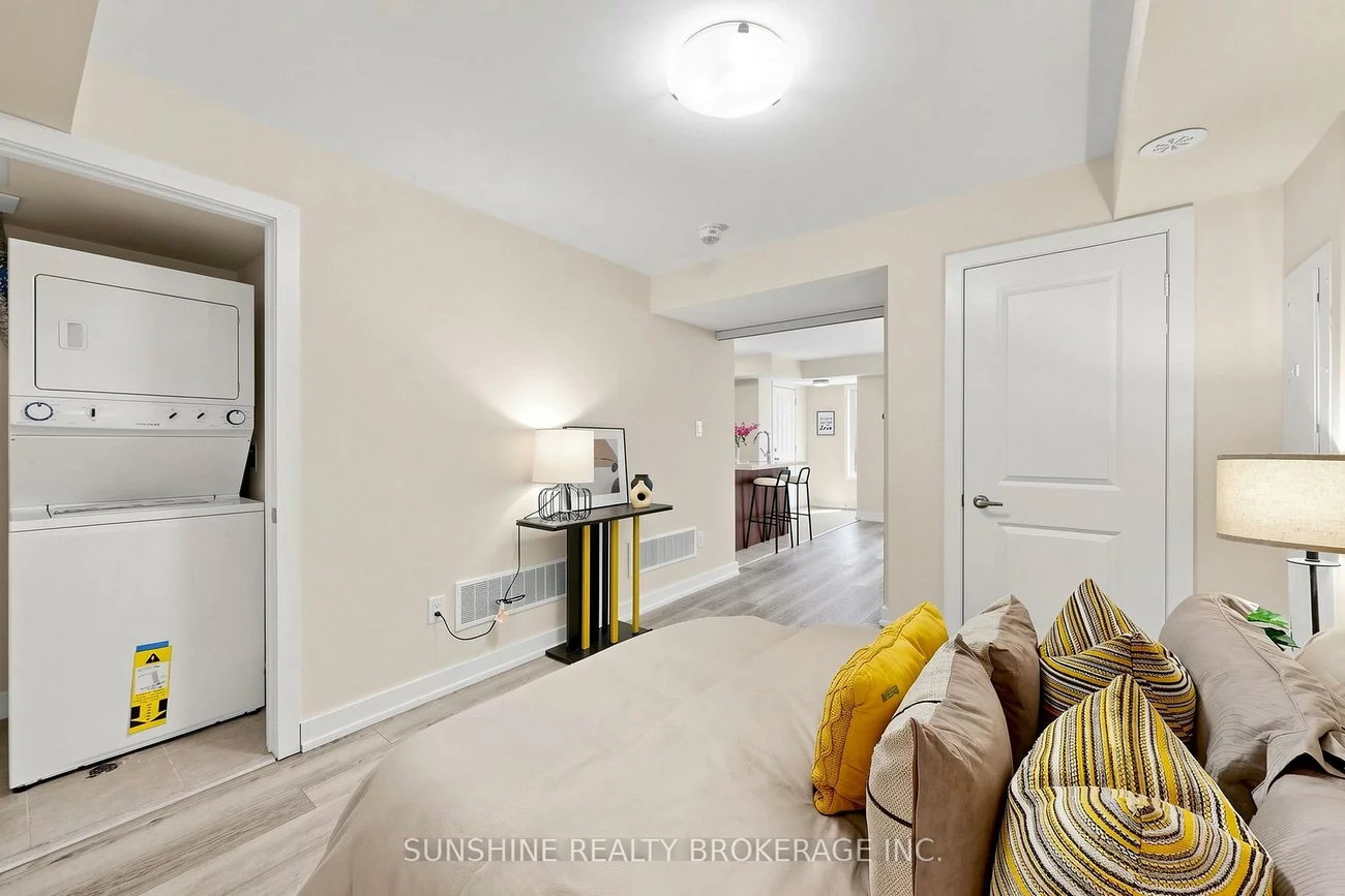2335, Sheppard, Humberlea-Pelmo Park W5, Toronto
