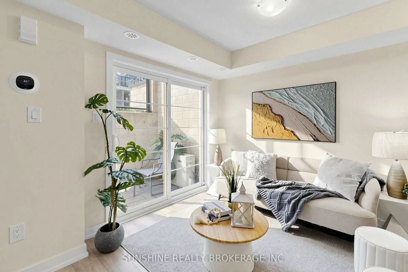 2335, Sheppard, Humberlea-Pelmo Park W5, Toronto