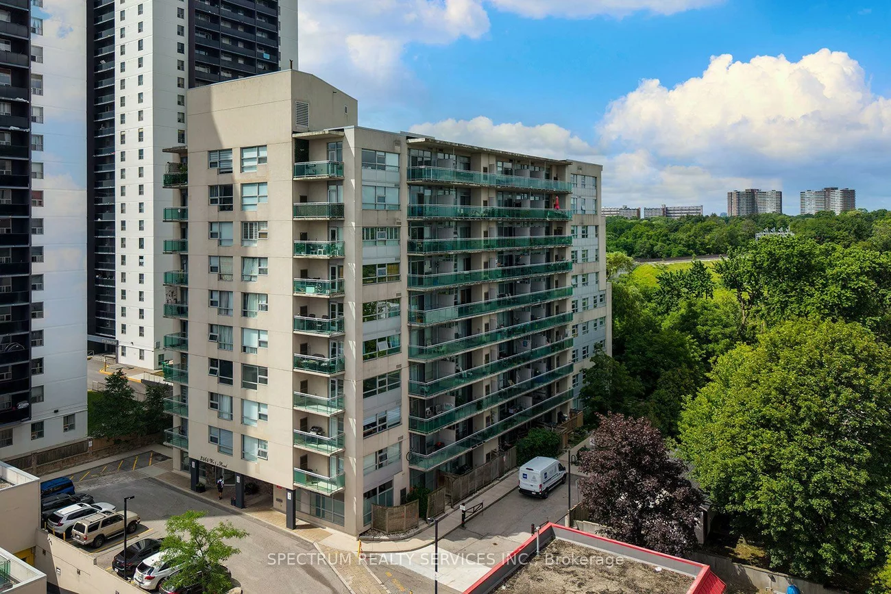 2464, Weston, Weston, Toronto
