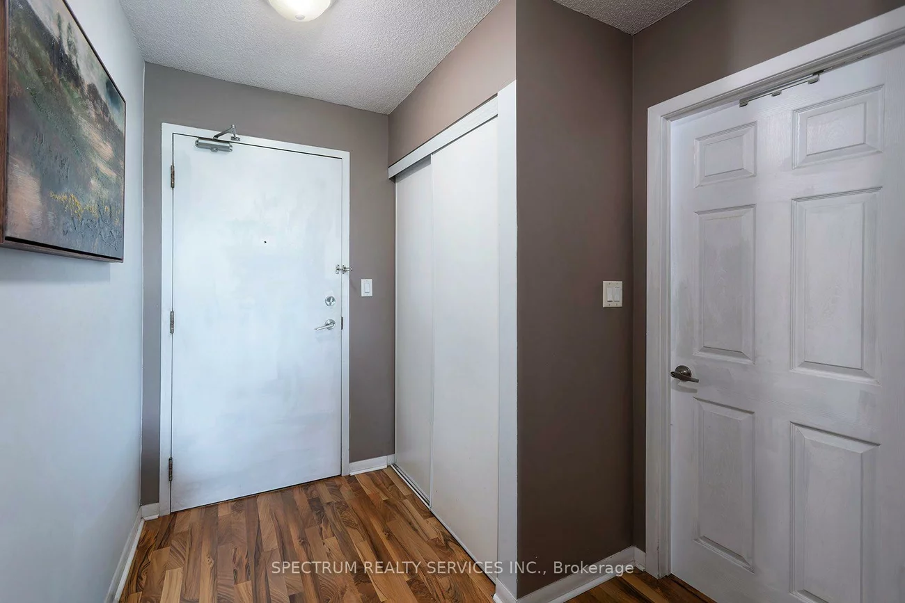 2464, Weston, Weston, Toronto