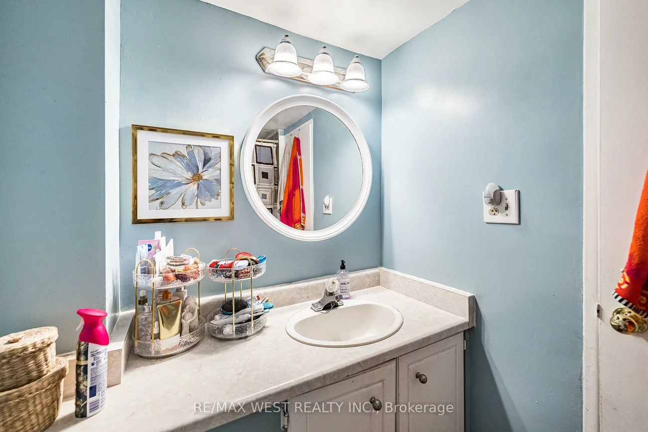 11, Wincott, Kingsview Village-The Westway, Toronto