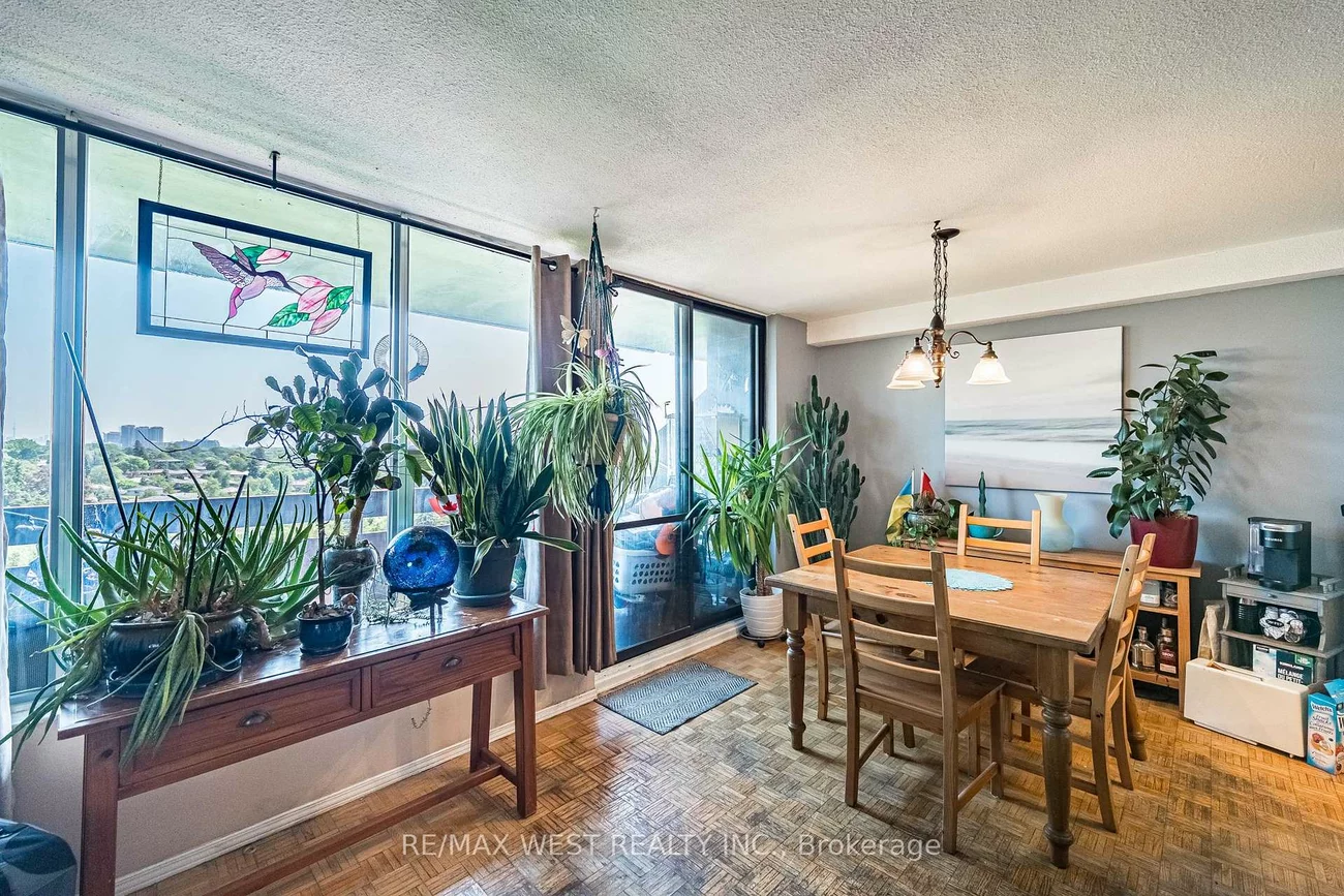 11, Wincott, Kingsview Village-The Westway, Toronto