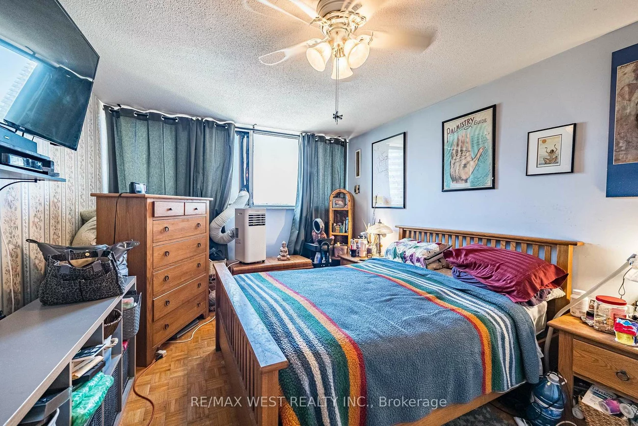 11, Wincott, Kingsview Village-The Westway, Toronto