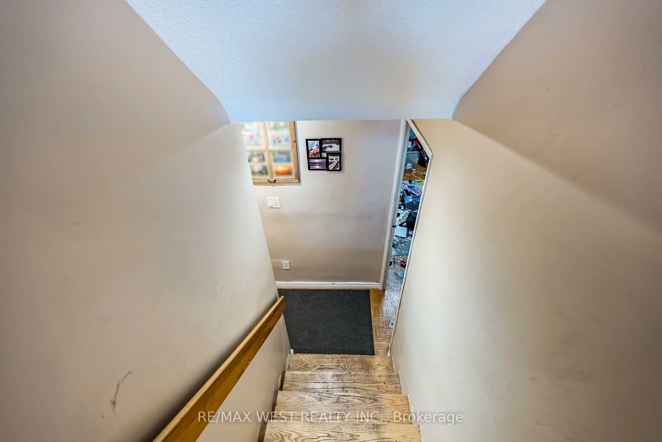 11, Wincott, Kingsview Village-The Westway, Toronto