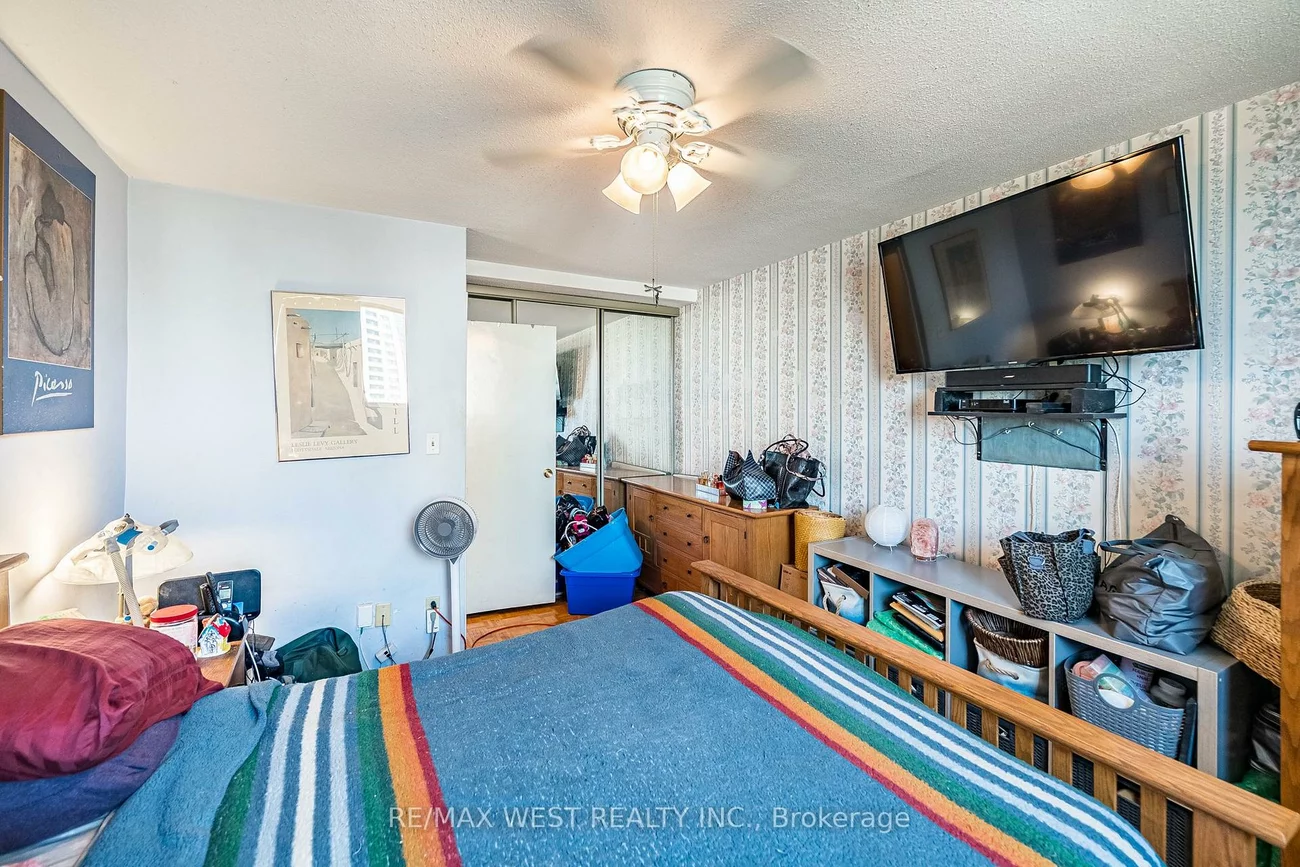 11, Wincott, Kingsview Village-The Westway, Toronto
