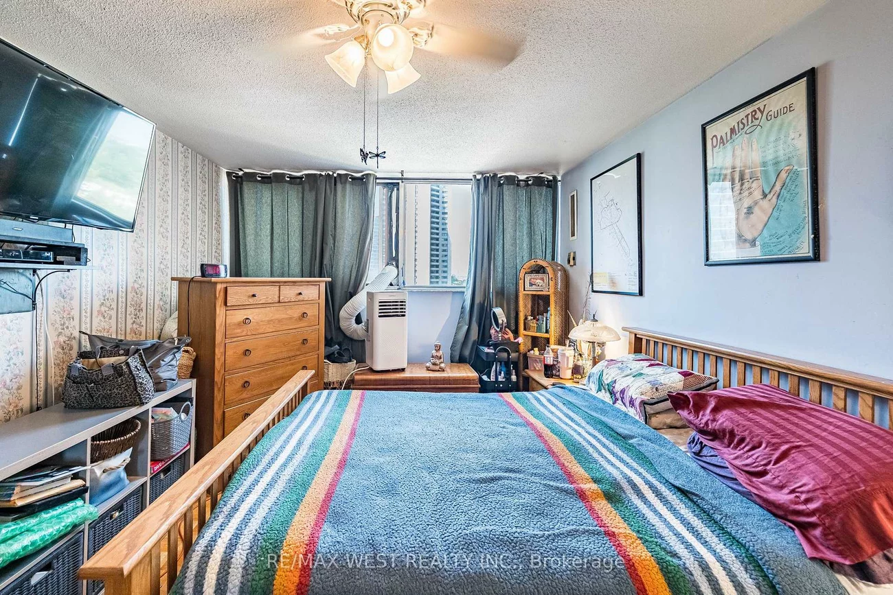 11, Wincott, Kingsview Village-The Westway, Toronto