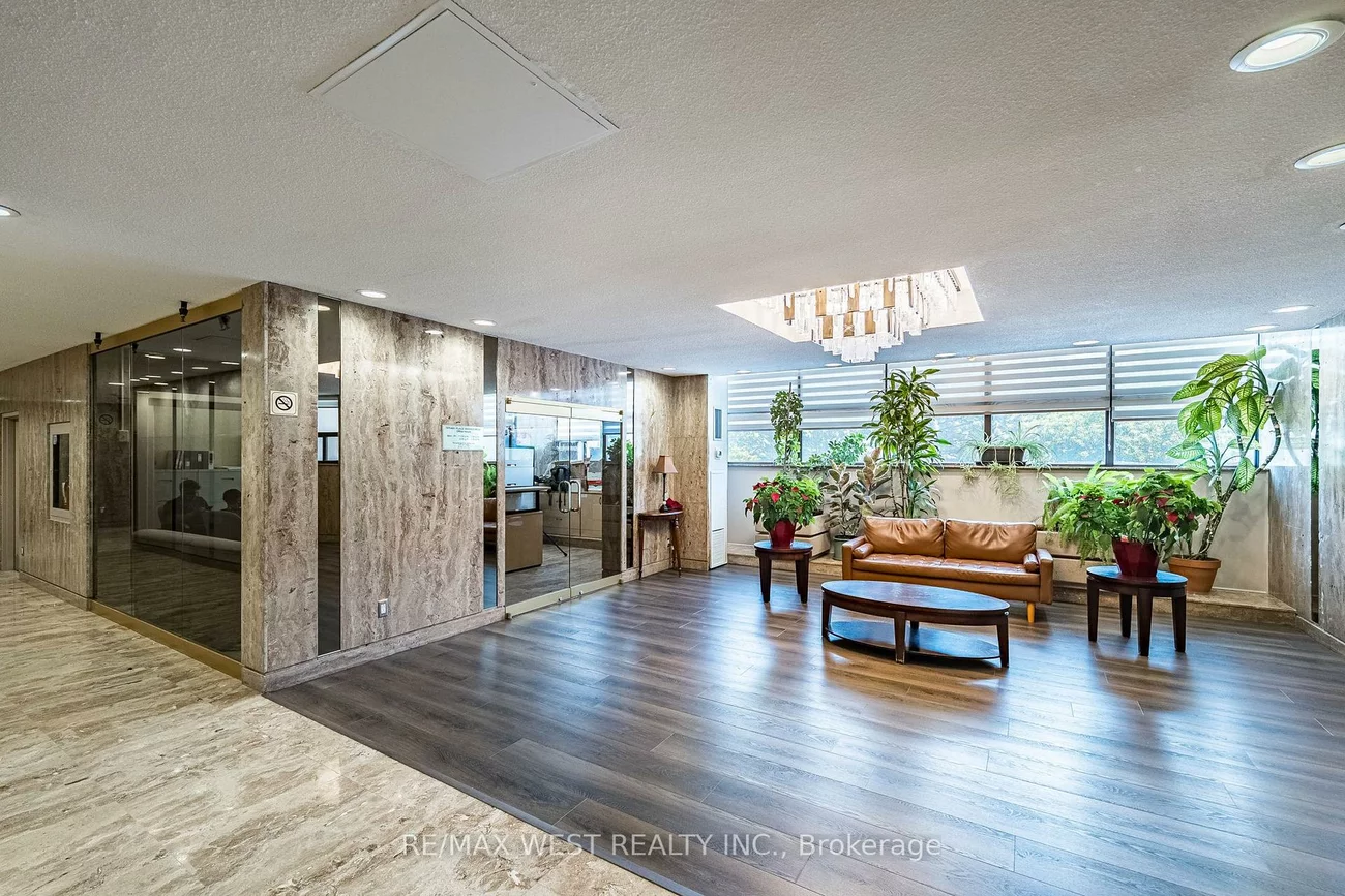 11, Wincott, Kingsview Village-The Westway, Toronto