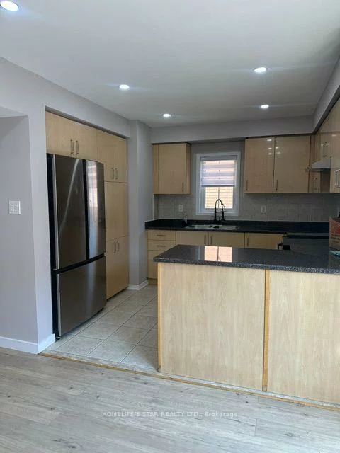 375, Cook, York University Heights, Toronto