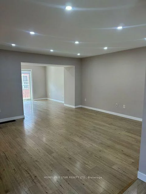 375, Cook, York University Heights, Toronto